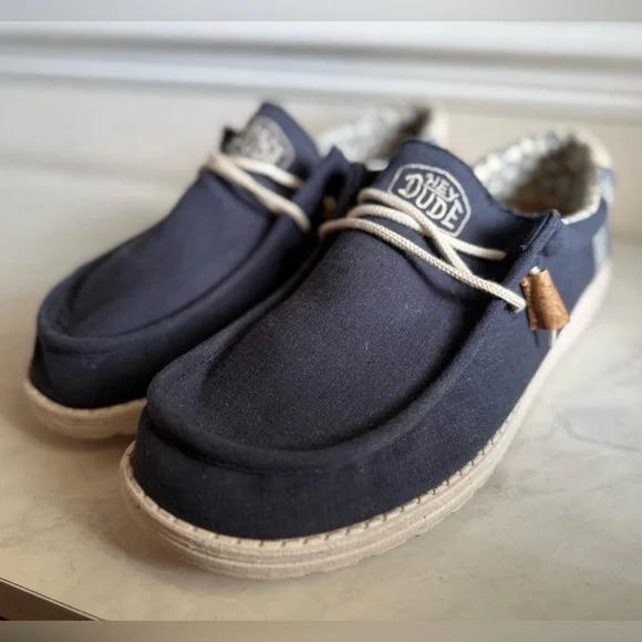 Hey Dude Men's Wally Break Stitch Slip Ons - Picture 2 of 10